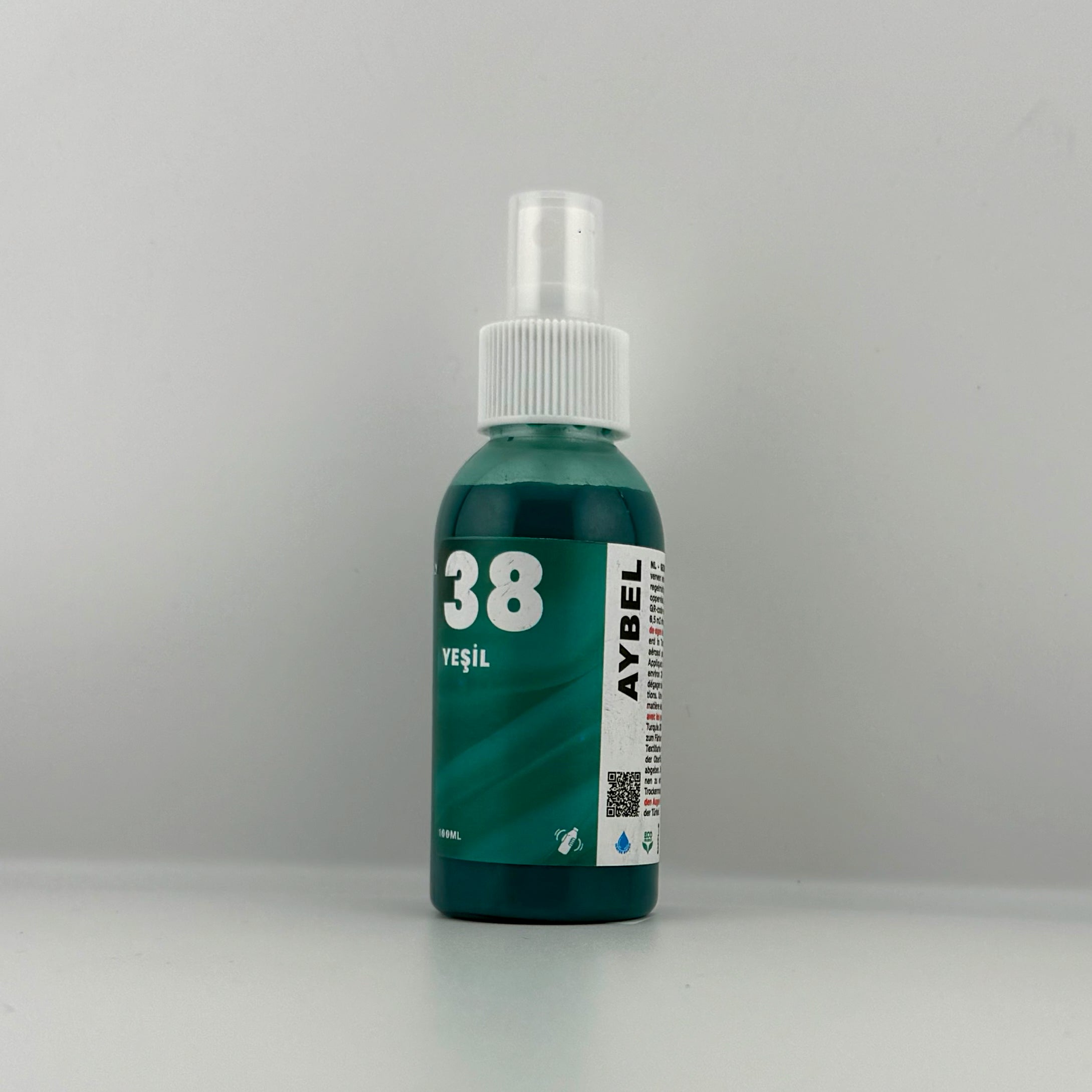 Grasgroene textielverfspray